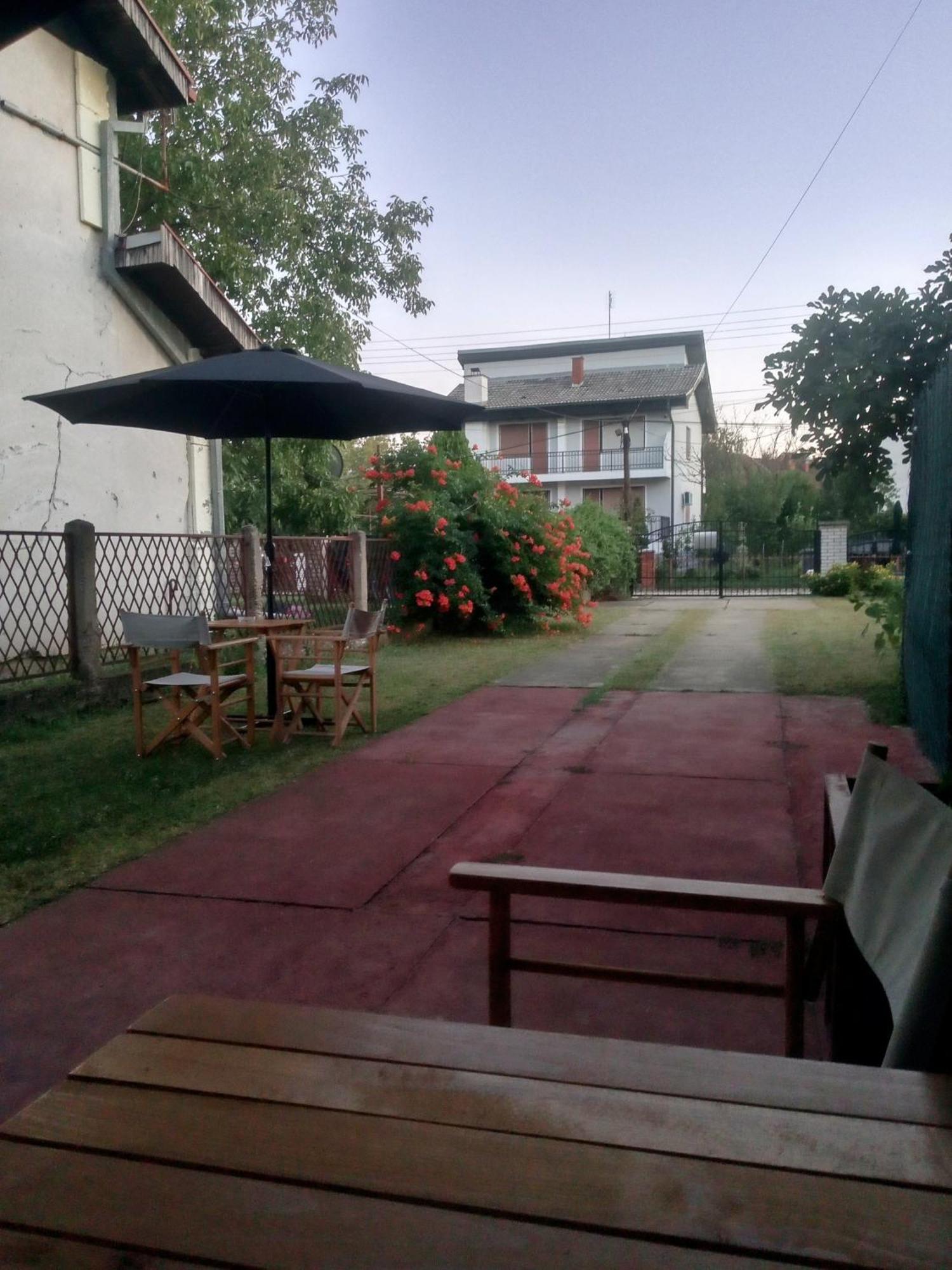 Ferienwohnung Lena! Kladovo Exterior foto